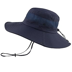 the bucket hat has an adjustable buckle on the back of the head