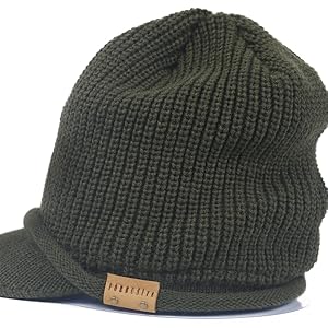 knit cap with brim green