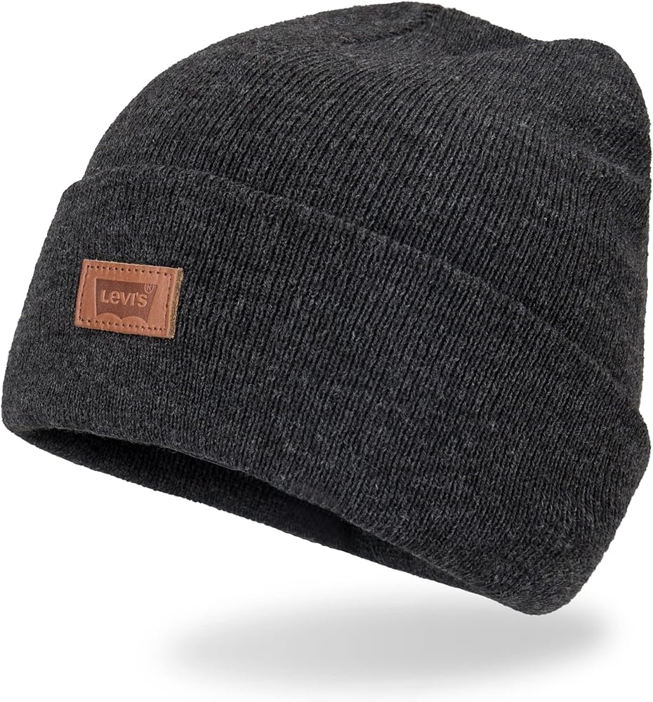 Levi's All Season Comfy Leather Logo Patch Cuffed Hero Beanie